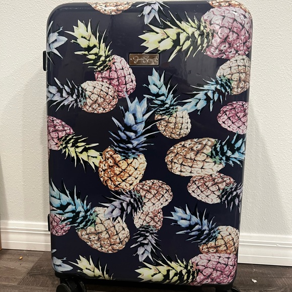 Jessica Simpson Handbags - Jessica Simpson Rare Navy Pineapple Hardside Spinner Suitcase 26”